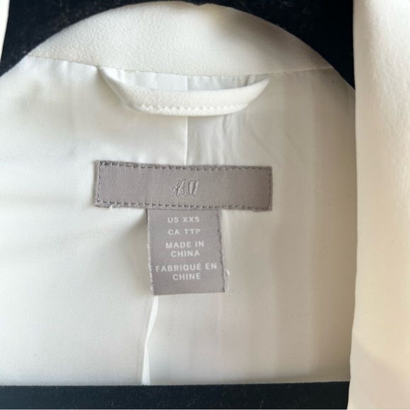 H&M Elegant White Women's Blazer, Size XXS - Picture 2 of 11